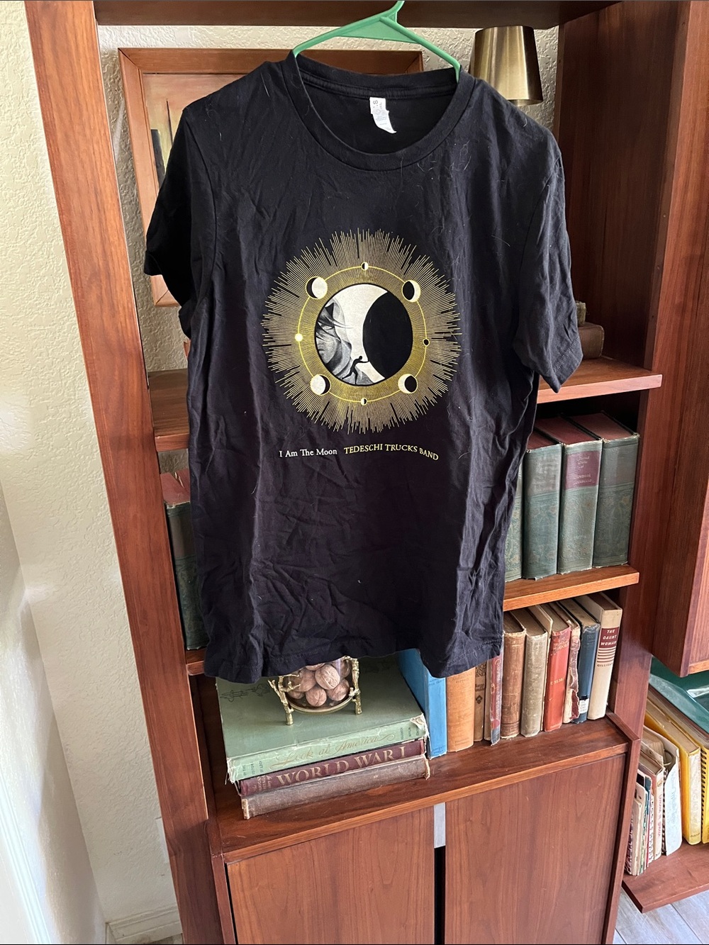 I Am the Moon Tedeschi Trucks Band Concert Tee with Sunburst Graphic